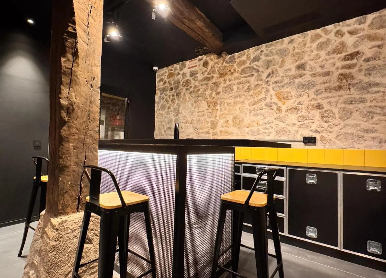 Rock&Rooms Bilbao Spain